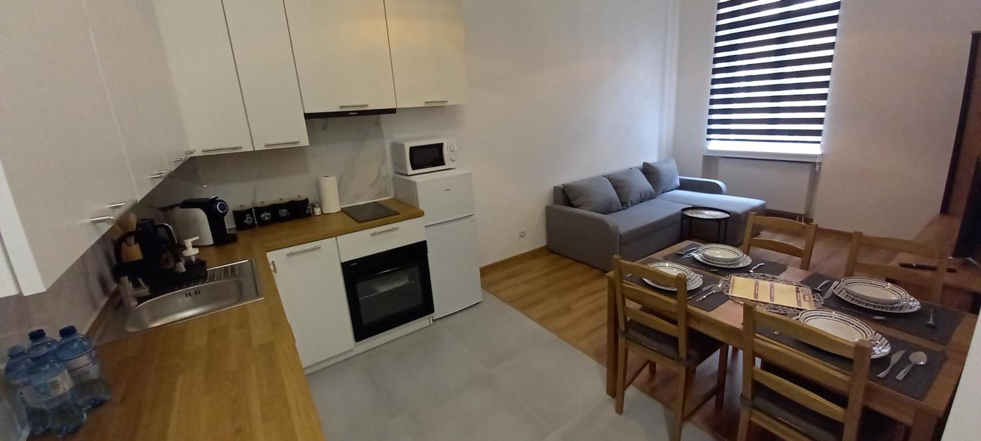 Apartament Love On 5 - Milosc Na 5 莱格尼察 外观 照片